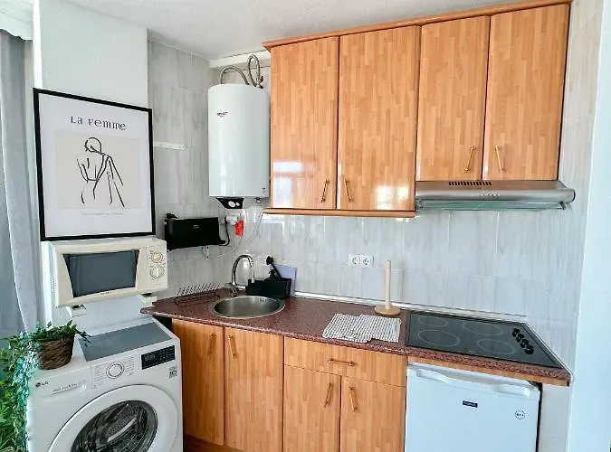 Beautiful Sea Views Pool & Appartamento