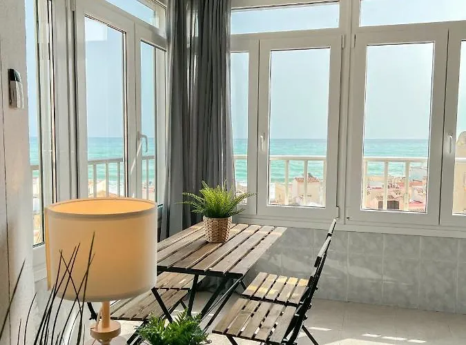 Beautiful Sea Views Pool &