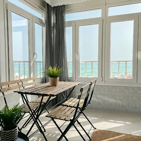 Beautiful Sea Views Pool & Lejlighed *