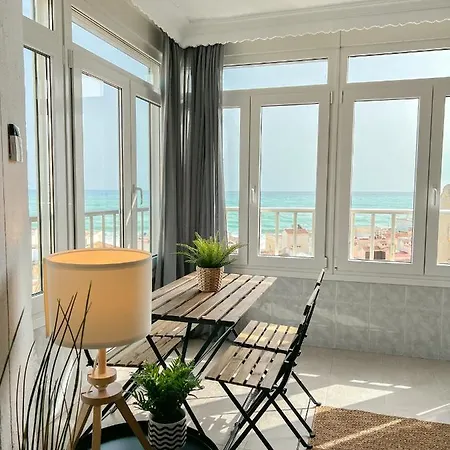 Beautiful Sea Views Pool &
